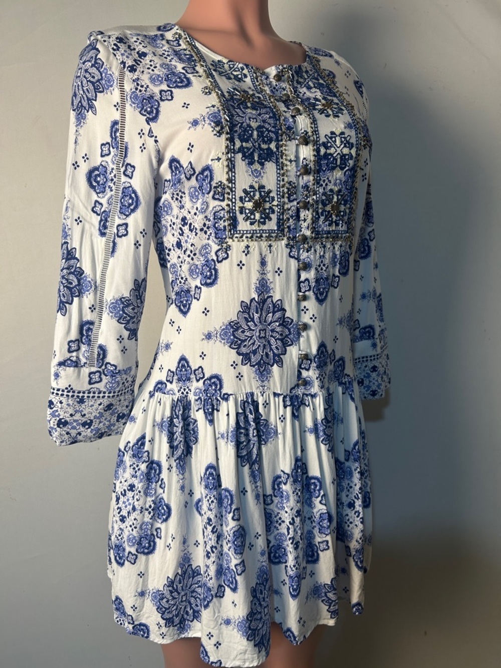 Athena Marie Women’s Dress Long-Waist 3/4Sleeve Embroidery Embellishment Size M - Picture 6 of 13